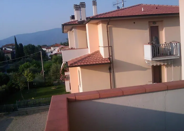 Montecchio Di Apartment